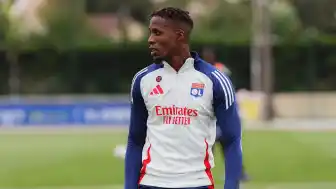 Beşiktaş maçı öncesi Lyon'dan sürpriz Wilfried Zaha kararı