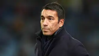 Beşiktaş'ta Giovanni van Bronckhorst hakkında karar verildi