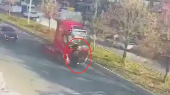 Pendik'te feci kaza! Tır'ın çarpıp sürüklediği scooter sürücüsü hayatını kaybetti