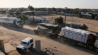 BM, Gazze'ye yardım götüren 109 araçlık konvoyun yağmalandığını açıkladı