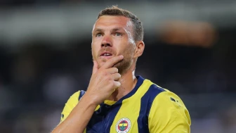 Dzeko'nun Fenerbahçe'de kalmak için reddettiği astronomik teklif ortaya çıktı!