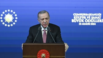 Cumhurbaşkanı Erdoğan: Her sanatçı başımızın tacıdır