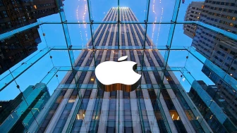 Apple'a kişisel verilere erişim iddiasıyla dava açıldı