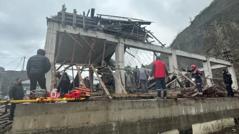 Trabzon’da inşaat göçüğü! 3 işçi yaralı, bir kişi kayıp