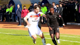 Hatayspor, Türkiye Kupası'nda 2. Lig ekibi İskenderunspor'a elendi