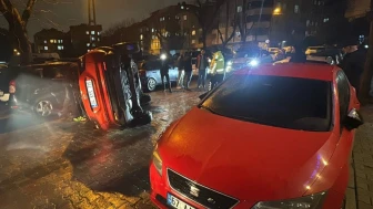 Bahçelievler'de kaza: Kediyi ezmemek için direksiyonu kırdı, araç devrildi