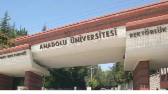 Anadolu Üniversitesi, engelli öğrenciler için sınav sonuçlarını hızla açıklıyor