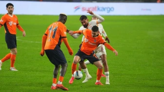 Galatasaray, Başakşehir deplasmanında 2-1 kazandı