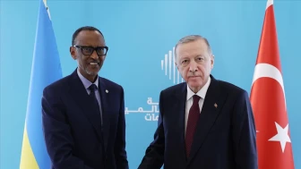 Cumhurbaşkanı Erdoğan, Ruanda Cumhurbaşkanı Kagame ile ortak basın toplantısı düzenliyor