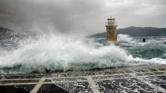 Marmara ve Kuzey Ege için fırtına uyarısı: Kuvvetli rüzgarlar geliyor!