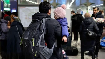 Almanya’da göçmen politikaları değişiyor: Aile birleşimi yasaklanıyor