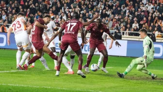 Hatayspor'dan Galatasaray'a şampiyonluk yolunda 2 puanlık çelme