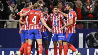 La Liga'da üst üste 8 galibiyet alan Atletico Madrid, liderliğe yükseldi