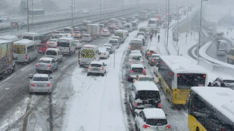 İstanbul'a kar ne zaman yağacak? Uçuşlar iptal mi edildi? AKOM ve İSKİ uyardı!