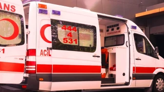 Antalya'da kahreden kaza: Halk otobüsüyle çarpışan motosikletli öldü!