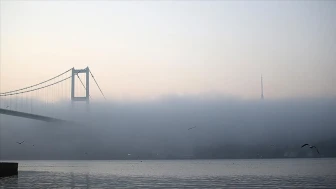 İstanbul Boğazı'nda gemi trafiği durduruldu