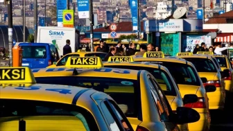 İstanbul'da taksi plakası ihalesi iptal edildi