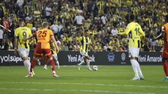 Galatasaray - Fenerbahçe derbisinin tarihi açıklandı