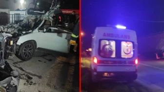 Manisa'da kahreden kaza! Otomobil tıra çarptı: 2 ölü