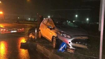 Tekirdağ'da alkollü sürücü dehşet saçtı! Tabelaları devirip orta refüje çıktı