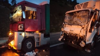 Kuzey Marmara Otoyolu'nda zincirleme kaza: Bir kamyon ile iki tır birbirine girdi!