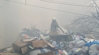 Ataşehir'de gecekondu yangını!