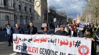 Suriye'deki Alevileri katleden HTŞ, Londra'da protesto edildi!