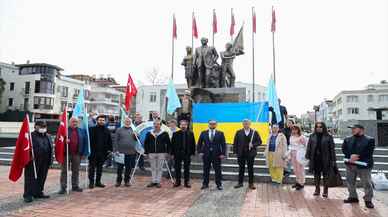 ANTALYA - Rusya'nın Ukrayna'ya askeri operasyonu protesto edildi