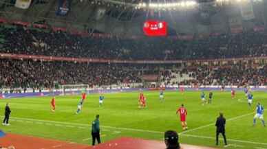 A Milli Futbol Takımı İtalya'ya yenildi