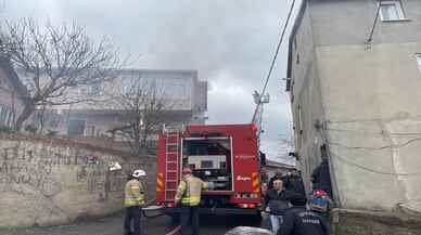 İSTANBUL - Beykoz'da çatı katında çıkan yangın söndürüldü