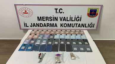 Mersin'de kaliforniyum olduğu değerlendirilen 102 gram kimyasal madde ele geçirildi