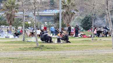 Samsun'da vatandaşlar hafta sonunda sıcak havanın tadını çıkardı