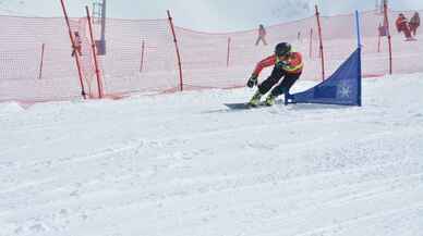 Snowboard Türkiye Şampiyonası, Erzurum'da başladı