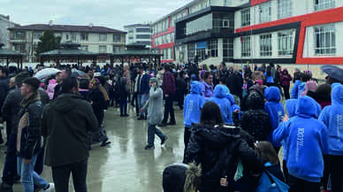 Deprem sonrası Bolu'da okullar için flaş karar