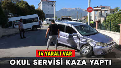 Okul Servisi Kaza Yaptı: 14 Yaralı var