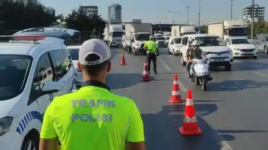 Bakan Yerlikaya uyardı! Bayramda yola çıkacakların dikkatine