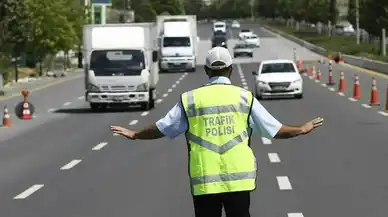 İstanbul Valiliği'nden 1 Mayıs'ta ulaşıma kısıtlama! Hangi yollar kapatılacak?