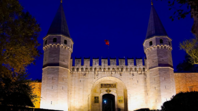 Topkapı Sarayı, 100 yıl sonra ilk kez gece ziyaretine açılıyor