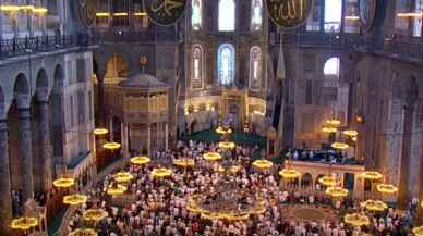 Ayasofya'da Haniye adına gıyabi cenaze namazı kılındı