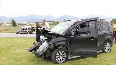 Erzurum'da trafik kazası: 9 kişi yaralandı