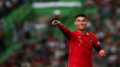 Cristiano Ronaldo tarihe geçti: 900 gol atan ilk futbolcu oldu