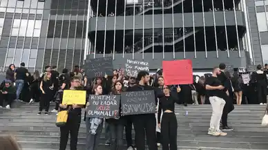 Semih Çelik tarafından katledilen Ayşenur Halil'in arkadaşlarından protesto!