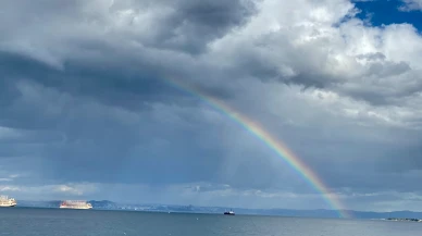 Yalova'da yağmur sonrası gökyüzünde gökkuşağı şöleni!