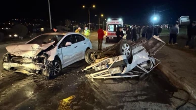 Tokat'taki kazada Tofaş hurdaya döndü: 3 kişi yaralandı