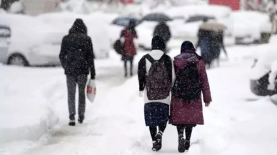 Bursa'nın bazı ilçelerinde eğitime kar engeli!