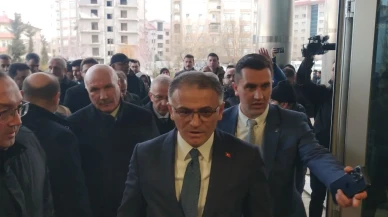 Van Büyükşehir Belediyesi'ne kayyum!