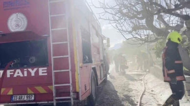 Mersin'de iki katlı evde korkutan yangın!