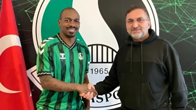 Bir dönem Chelsea forması giymişti! Sakaryaspor'a imzayı attı