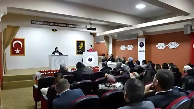 Milli Eğitim Bakanlığı'ndan 'Oku-Yorum, Yazı-Yorum' Projesi paneli