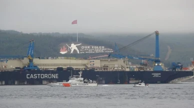 Türkiye’nin doğalgaz projesinde yeni aşama! Dev boru döşeme gemisi Çanakkale Boğazı’ndan geçti